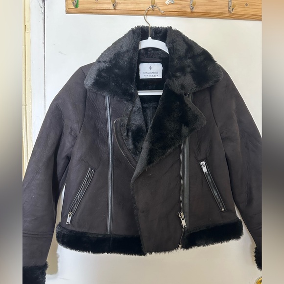Jacket - Picture 1 of 2